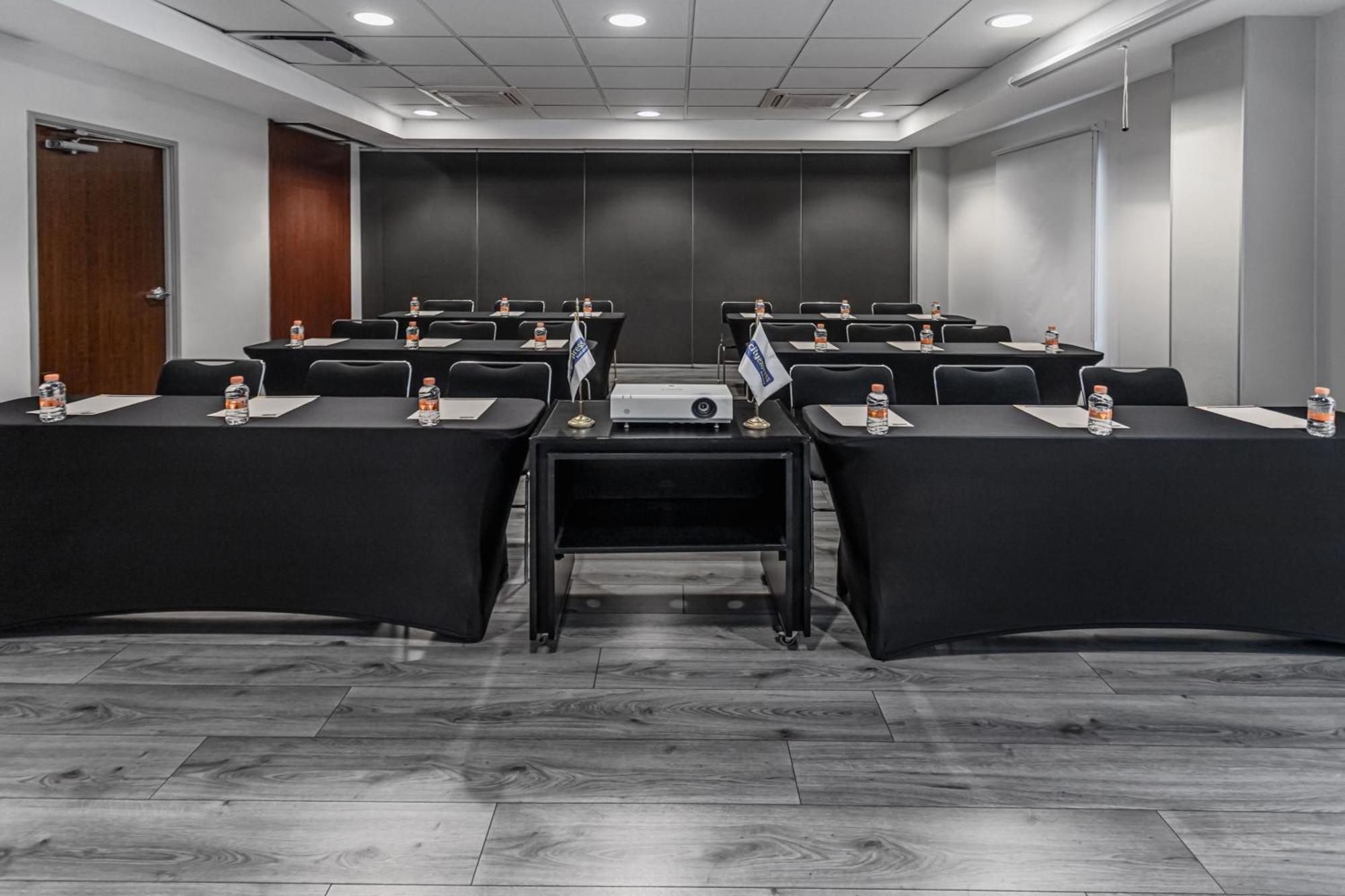 City Express By Marriott Oaxaca Bagian luar foto